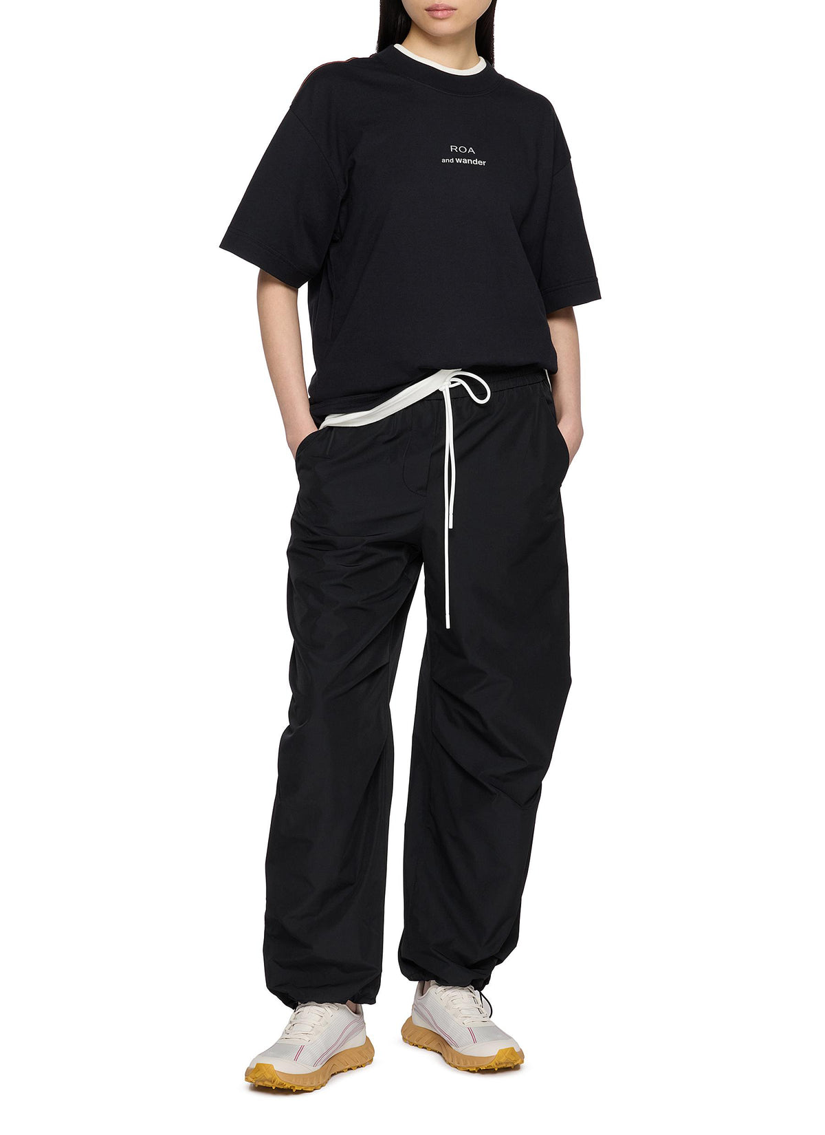 ROA xOver and wander - Logo Print T-Shirt