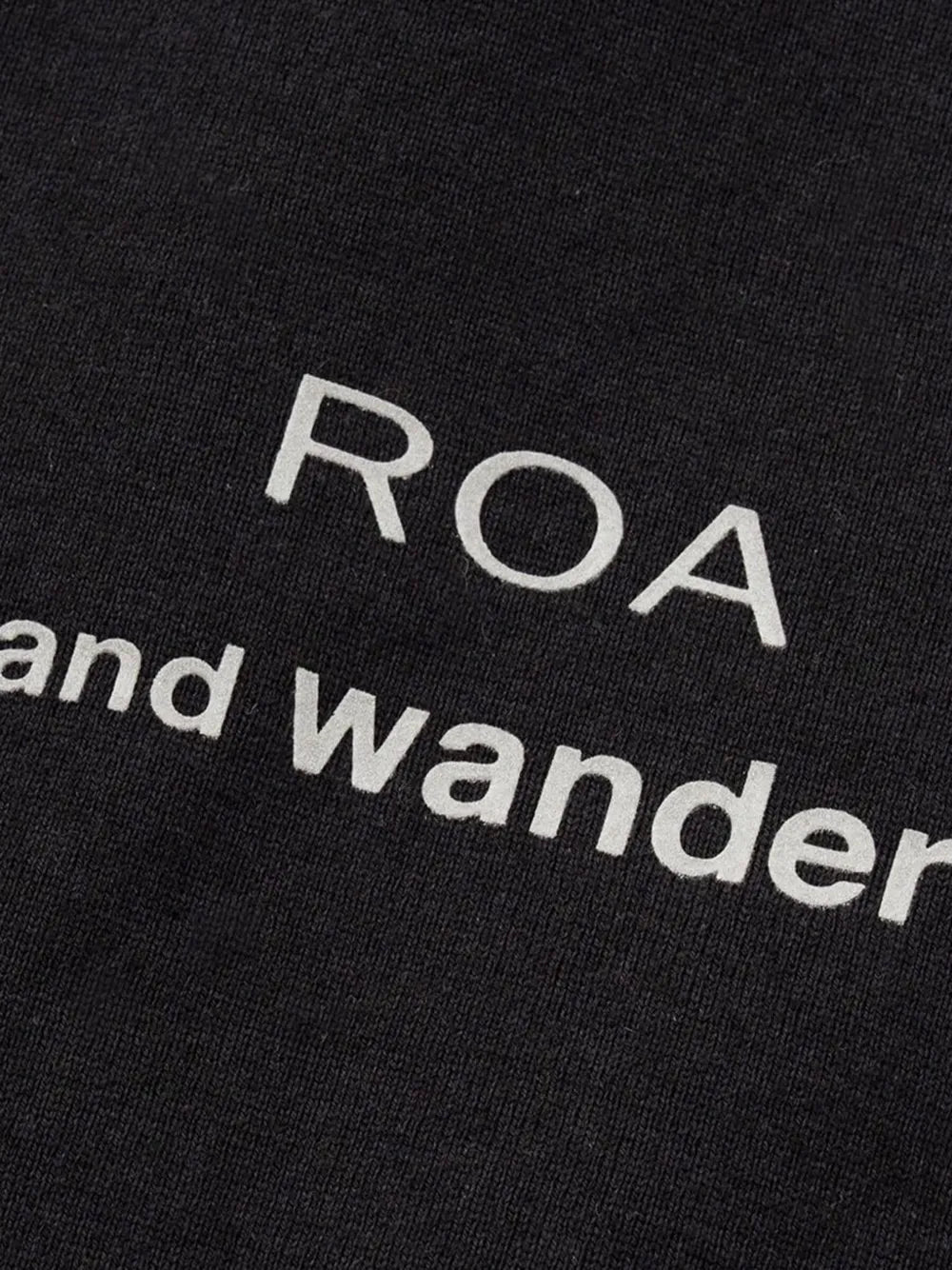 ROA xOver and wander - Logo Print T-Shirt