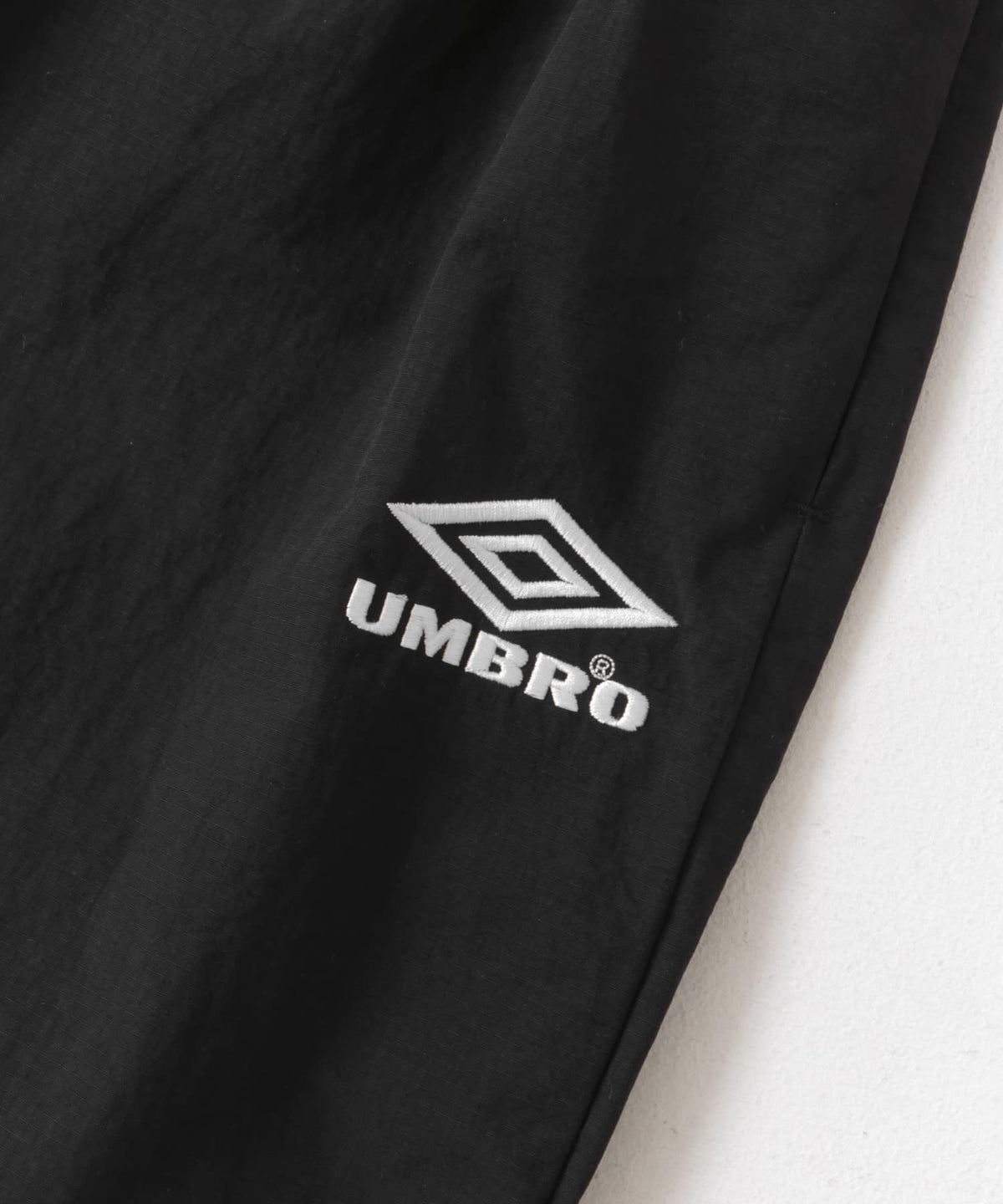 Umbro xOver URBAN RESEARCH DOORS - RS運動褲 (黑色)