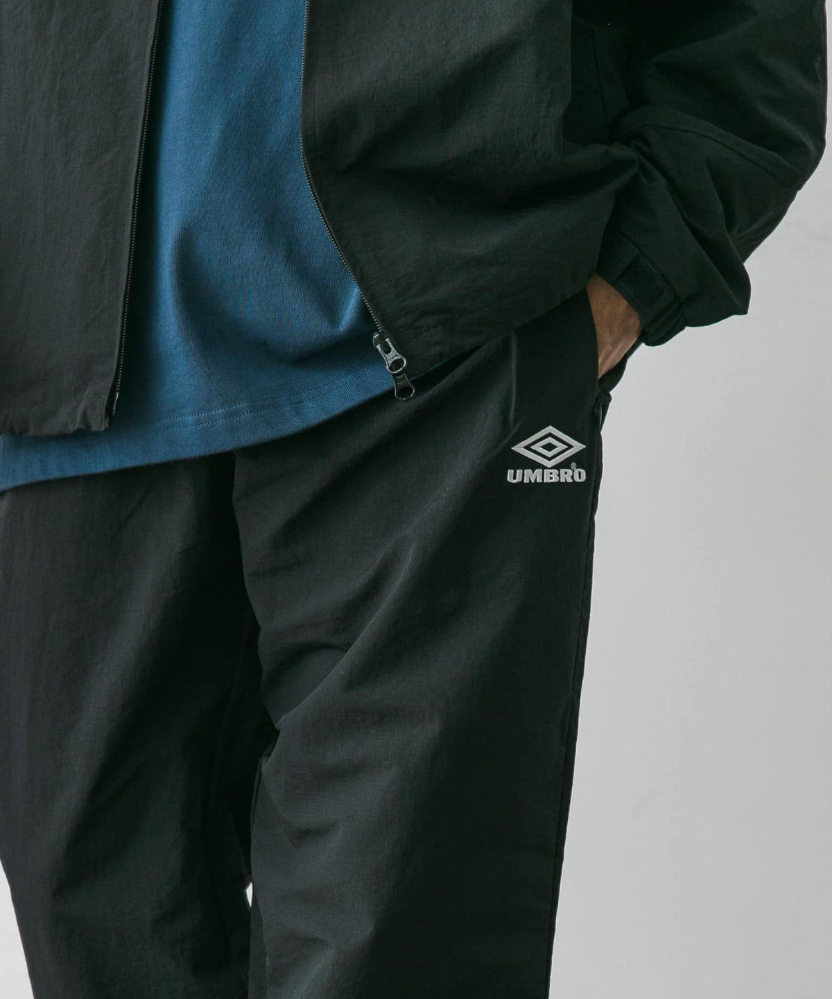 Umbro xOver URBAN RESEARCH DOORS - RS運動褲 (黑色)