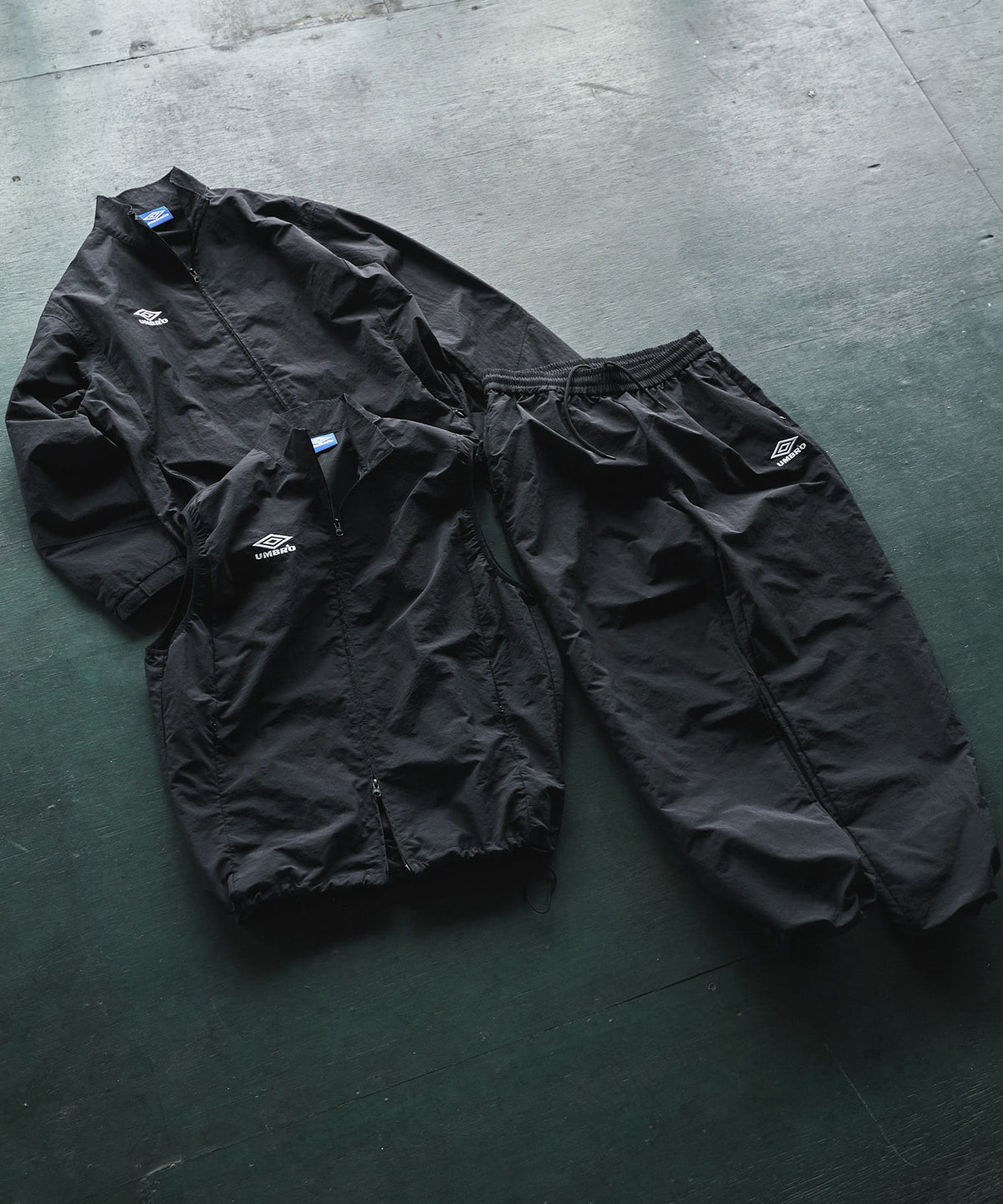 Umbro xOver URBAN RESEARCH DOORS - RS運動褲 (黑色)