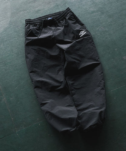Umbro xOver URBAN RESEARCH DOORS - RS運動褲 (黑色)