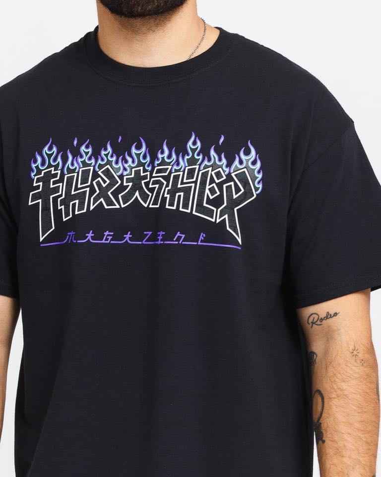 THRASHER xOver 哥斯拉 - 日文紫色火焰標誌 短袖Tee