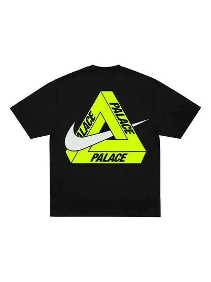 PALACE xOver Nike - Tri Swoosh Tee (黑色)
