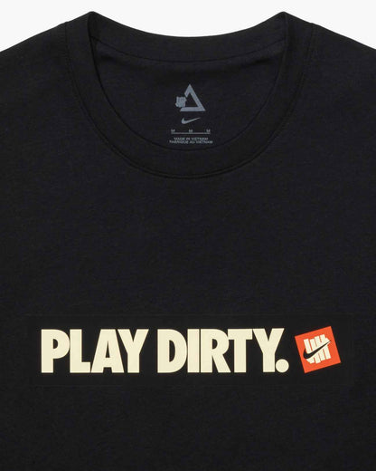 UNDEFEATED xOver Nike - ACTP X NIKE NRG PRIMARY 短袖 Tee (黑色)