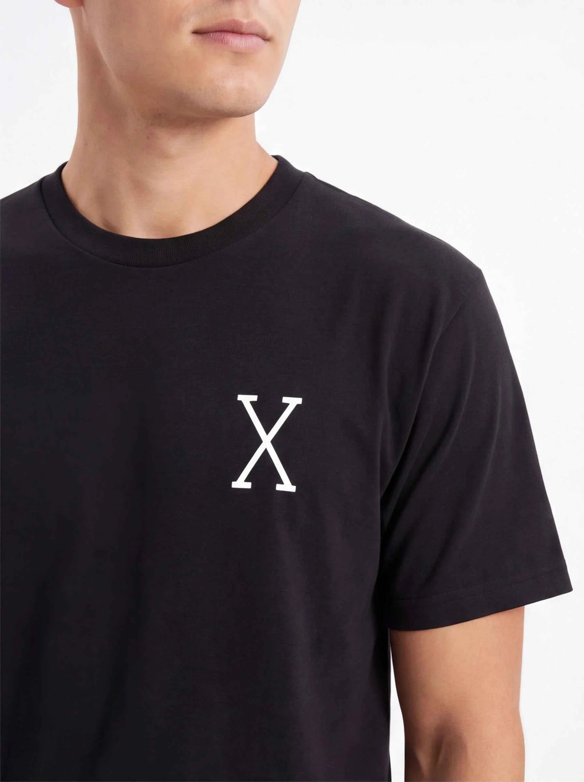 Supreme xOver 40 Acres - Malcolm X Tee (黑色)