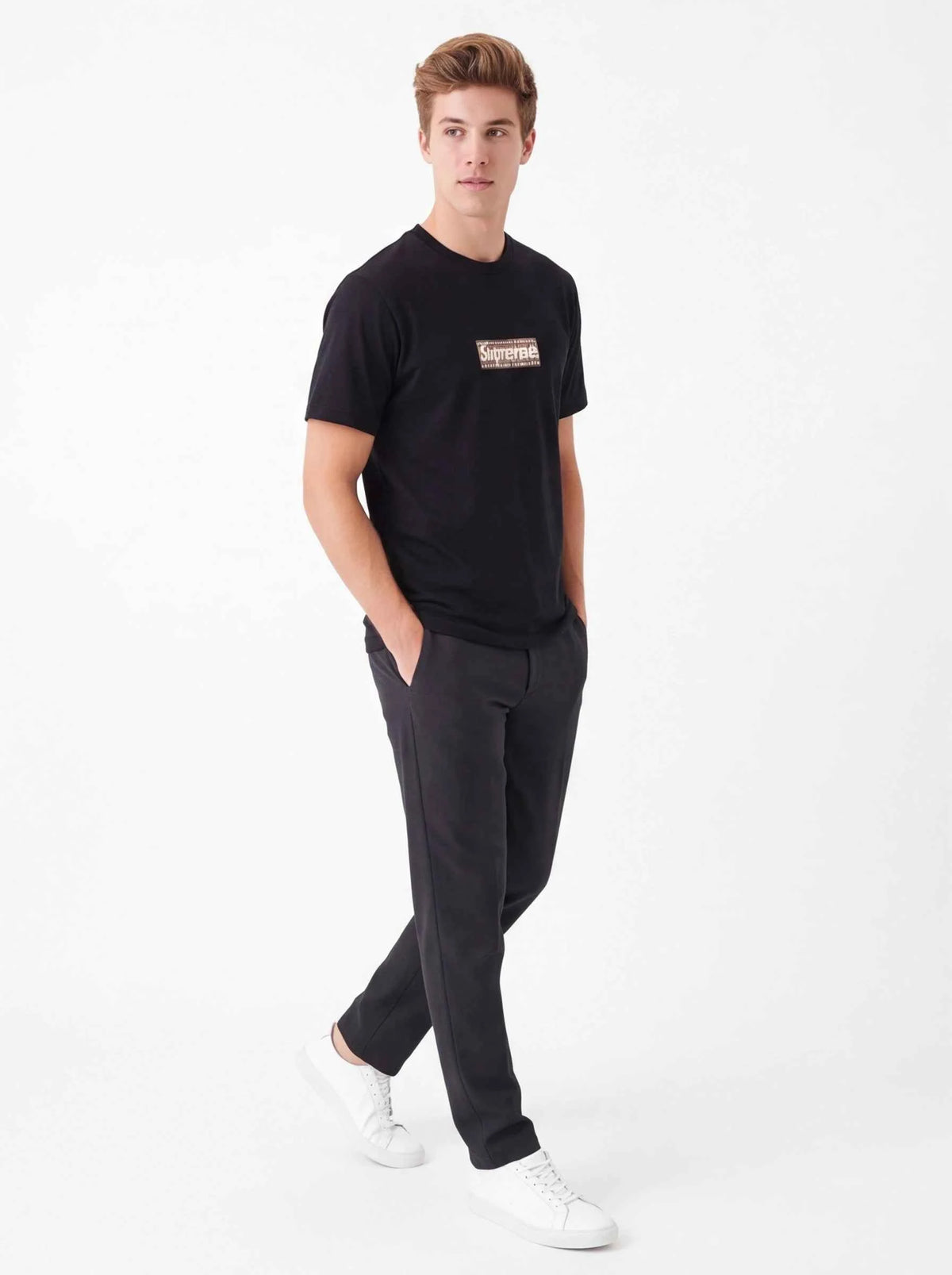 Supreme xOver Burberry - Box Logo Tee (黑色)